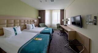 Гостиница Holiday Inn Ufa Уфа Улучшенный двухместный номер с 2 отдельными кроватями - Для некурящих-4